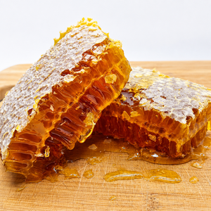 VIETNAM PURE RAW HONEY COMB PREMIUM ORGANIC BEE HARVESTED GOLDEN BEESWAX NATURAL SWEETNESS STRAIGHT FROM VIETNAM/ Ms. Alina - Product Image 6