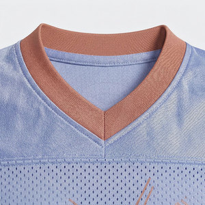 Camiseta de malla para hombre, tela transpirable, diseño ligero, ajuste cómodo, ideal para entrenamiento y actividades deportivas - Product Image 6