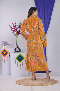 Bata floral de terciopelo para mujer, de longitud completa, manga larga, cuello en V, cierre con cordón, suave y cómoda para otoño - Product Image 3