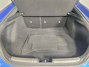 Kia Stinger GT1 RWD Usado del 2021 - Product Image 3