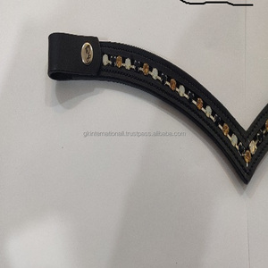 Correa de cuero hecha a mano con forma de V y cristales ostentosos, accesorio hecho a mano con canal vacío, broche de diseño personalizado para cierre de lazos - Product Image 2