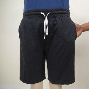 กางเกงขาสั้นถักสำหรับผู้ชายระดับพรีเมียม ผลิตจากผ้าระบายอากาศได้ดี มาพร้อมเชือกผูกเอว ดีไซน์น้ำหนักเบา เหมาะสำหรับการฝึกกีฬาและการพักผ่อนที่บ้าน - Product Image 4