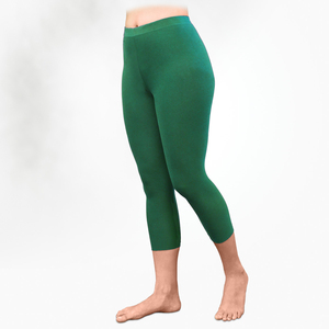 Pantalons de yoga capri en nylon et élasthanne personnalisés avec poches, leggings capri pour femmes - Product Image 1