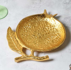 Plato Rectangular de Aluminio con Acabado Dorado, Diseño Moderno, Apto para Lavavajillas, Plato para Servir en la Mesa de Comedor y para Regalo - Product Image 4