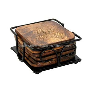 Posavasos de madera de Acacia Natural para interiores, Juego de 4 posavasos de hierro negro, hecho a mano - Product Image 1