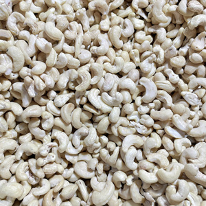 Hot Sale Cashew <b>Nut</b> <b>Kernels</b> Ww320 Vacuum Packed Cashew <b>Nuts</b> Vietnam Cashew <b>Nuts</b> Wholesale Factory Price - Product Image 1