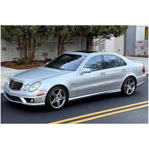Mercedes-Benz E63 AMG Sedán 2007 - Product Image 5