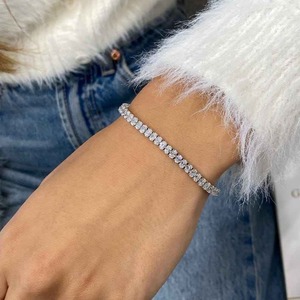 Pulsera de Lujo con Moissanita Brillante, Estilo Hip Hop para Mujer, Pulsera Cubana Iced Out, Pulsera de Plata 925 con Diamantes de Moissanita - Product Image 1