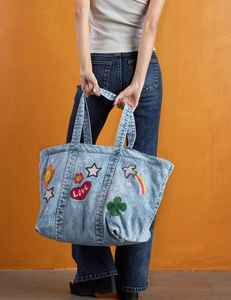 Large Capacity Frayed Edge Light Blue Denim Cotton <b>Canvas</b> Tote <b>Bag</b> For Women Versatile Travel Shopping Shoulder Handbag <b>Satchel</b> - Product Image 4