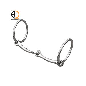 Bocados para caballos: Bocado de codo de boca baja con ganchos y cadena de freno - Product Image 4