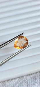 Pierre précieuse naturelle de qualité AAA+ incroyablement sublime, couleur pierre de soleil orange, en vrac, pour la création de bijoux, au prix de gros, toutes formes et tailles disponibles. - Product Image 2