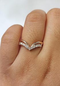 Bague en or rose 14 carats avec diamant rond brillant cultivé en laboratoire certifié IGI, pierres latérales de 0,7 carat, couleur F, VS1, bijoux de luxe pour femmes - Product Image 6