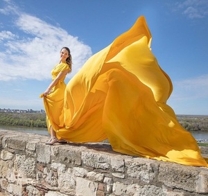 Robe longue de soirée en satin de soie fluide, style déclaration, haute couture, pour séance photo, femme, naturelle, été - Product Image 1