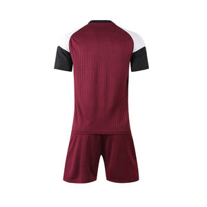Ensemble de maillots de football personnalisés pour hommes, bordeaux, blanc, noir, manches courtes, col en V, impression sublimée, évacuation de l'humidité, 100% polyester - Product Image 2