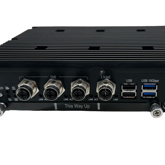 Onboard Computer EN50155 EN45545 EN50121 PC SD3630-M12X 11th Gen Core I7-1185G7E CPU With 4 X GbE LAN Onboard PC