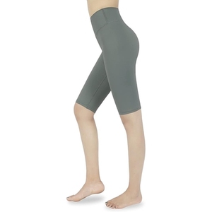 Shorts de sport pour femmes, longueur genou, pour yoga, course à pied, fitness, respirants, extensibles, vêtements de sport, shorts de fitness personnalisés OEM - Product Image 3