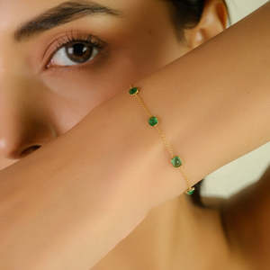 18K <b>Solid</b> <b>Gold</b> Modern Emerald Tennis Chain Bracelet for Her - Product Image 6