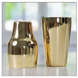 Shaker à cocktails en acier inoxydable de qualité assurée, adapté aux bars, restaurants, hôtels, cafés et cuisines domestiques - Product Image 1