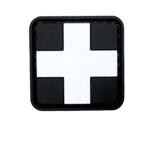 Écussons PVC personnalisés en gros avec logo croisé, badges 3D en caoutchouc souple pour pochettes et kits - Product Image 2