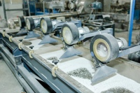 Mélange maître de remplissage HDPE/LDPE/LLDPE blanc vietnamien de haute qualité Film de soufflage en plastique prix compétitif mélange maître fiable PP