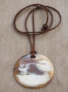 ต่างหูทำจากเขาควาย งานแฮนด์เมด เป็นมิตรกับสิ่งแวดล้อม น้ำหนักเบา เครื่องประดับแฟชั่นสำหรับผู้หญิง - Product Image 5