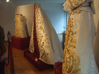 Chasuble catholique pour hommes adultes, broderie dorée à la main, sur mesure, service OEM, délai d'échantillon de 7 jours