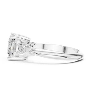 Bague de fiançailles pour femme en or rose avec diamant taille ovale, sertie à griffes, style classique - Product Image 6