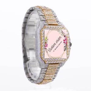 Reloj de lujo de doble tono personalizado con moissanita VVS automático, de acero inoxidable, analógico, con diamantes, para hombre y mujer, para fiestas y ocasiones especiales. - Product Image 3