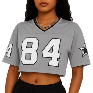 เสื้อเจอร์ซีย์อเมริกันฟุตบอลทรงครอป คอวี สไตล์เรโทร สำหรับเชียร์กีฬา ทีมมหาวิทยาลัย หรือทีมกีฬาอื่นๆ  แบบยูนิเซ็กซ์  รุ่นใหม่  สามารถสั่งทำได้ - Product Image 1