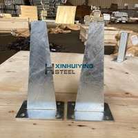 Support de poteau en acier Q235/Q355 galvanisé à chaud, résistant à la corrosion, robuste, type aileron de requin, prix usine, surface finie