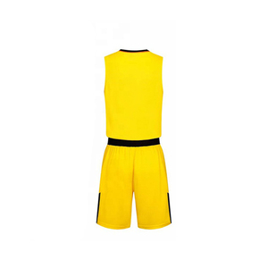 Ensemble de maillot et short de basketball durable en tissu respirant pour l'entraînement de basketball, les matchs d'équipe et les sports - Product Image 2