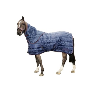 Las alfombras estables de Interior de alta calidad brindan a los caballos comodidad diaria y protección contra el frío con fácil mantenimiento - Product Image 1