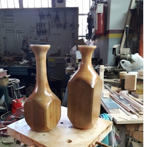 Elegant Modern Design Acacia Wood Handmade Flower Vases for Housewarming Decor - Product Image 2