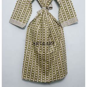 Bata estilo kimono de algodón con estampado floral tradicional para mujer, ideal para estar en casa, dormir, descansar y para el spa. - Product Image 6