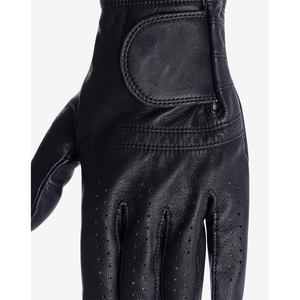 Gants de golf en cuir de qualité supérieure avec une adhérence douce et un ajustement confortable pour l'entraînement et le jeu - Product Image 6