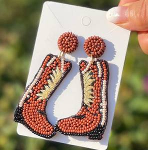 ต่างหูรูปรองเท้าคาวบอยประดับลูกปัดทำมือ สีชมพู ดำ ขาว ปักลาย เครื่องประดับแฟชั่นสำหรับผู้หญิง - Product Image 2