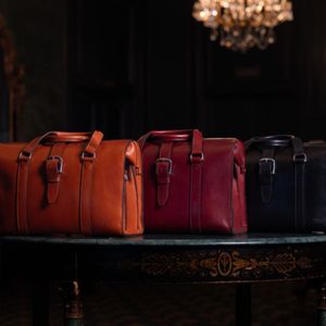 Sacoche d'ordinateur portable de luxe en cuir véritable réglable à bandoulière, style messager, housses d'ordinateur portables pratiques à faible coût - Product Image 1