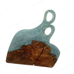 Blocs à découper en bois et résine avec poignée, forme irrégulière, lot de 2, design en bois naturel incrusté, accessoire de cuisine fabriqué au Vietnam - Product Image 5