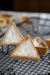 ขายส่งทาร์ตอบแช่แข็งคุณภาพสูง ขนมหวานอบกรอบ ทาร์ตไข่ YA03 468 กรัม สำหรับร้านเบเกอรี่ ใช้ฮาลาล รับผลิตแบบ OEM/ODM ราคาพิเศษ - Product Image 4
