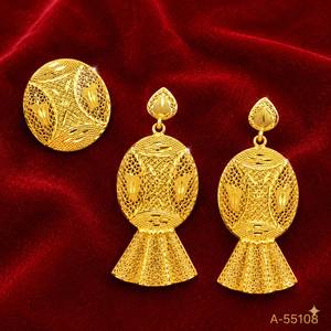 Boucles d'oreilles clous cœur en corail plaqué or 24 carats MOLL JEWELLERS, bijoux en alliage pour femme, certifiées par un tiers A-55102, pour soirée - Product Image 5