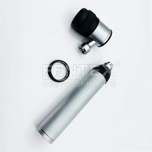 Dermatoscope manuel en acier inoxydable de haute qualité, noir/argent, pour diagnostic cutané, avec ampoule, pour examen dermatologique et chirurgie de base - Product Image 4