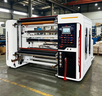 Machine à découper et à rembobiner manuelle pour le traitement de petites quantités de papier thermique