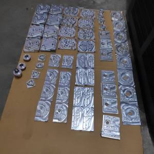 Pièces détachées robotiques et d'automatisation sur mesure en acier inoxydable et laiton - Usinées CNC, forgées à froid, prix usine, vente en gros - Product Image 4