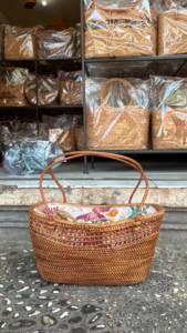 Sac à main mini en paille bohème uni avec broderie et doublure, fourre-tout de plage à fermeture ouverte pour l'été - Product Image 3
