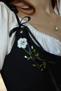 Nouvel Arrivage Haut Corset Renaissance Brodé Imprimé avec Baleines Style Cottage Core 100% Coton Écologique Vintage - Product Image 2