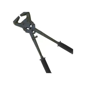 Ensemble d'instruments vétérinaires professionnels avec construction en acier inoxydable durable pour les soins des animaux, instruments de castration - Product Image 1