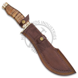 Cuchillo de caza hecho a mano de acero de Damasco para exteriores, cuchillo Bowie, cuchillo de supervivencia para camping con espaciadores, mango de madera de nogal, cuchillo de hoja fija - Product Image 6