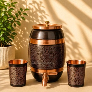 Elegante Dispensador de Agua de Cobre Hecho a Mano con Tapa, Diseño Vintage, Gran Capacidad, para Uso Doméstico - Product Image 2