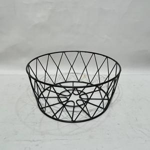 Corbeille à fruits moderne en fil métallique noir, bol de rangement décoratif pour comptoir de cuisine, table à manger, décoration intérieure - Product Image 3