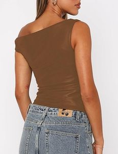 Top Corto de Cuero para Mujer, Estilo Estético, Ajustado, Sin Mangas, Moda Urbana, Top de Cuero PU para Mujer, Fabricante Personalizado - Product Image 2